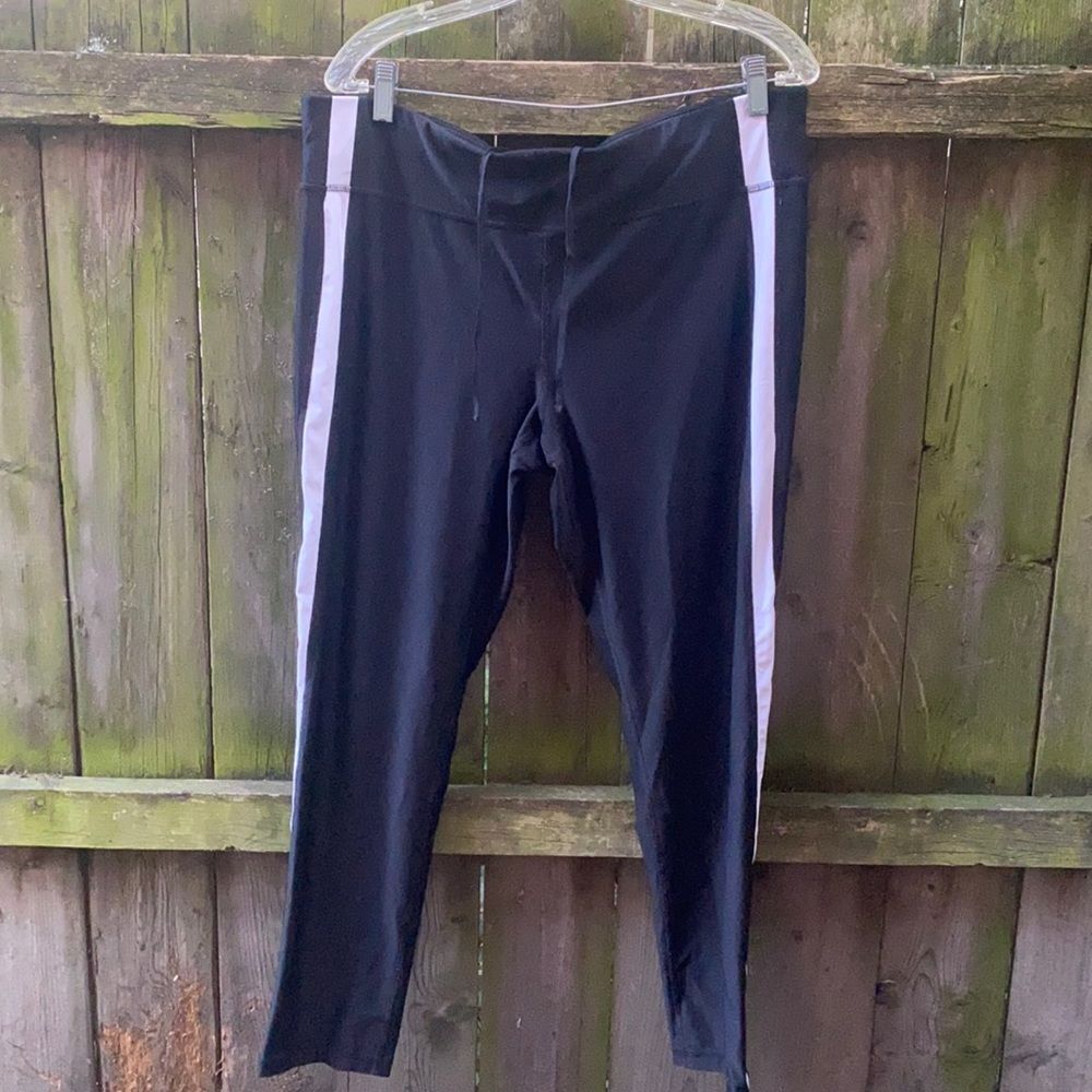 Xersion fitted athletic pants sz. XL